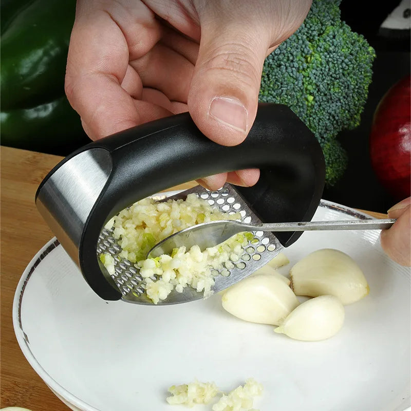 Premium Stainless Steel Garlic Press Crusher – Manual Garlic Mincer & Chopper | Kitchen Tool for Garlic, Fruits & Vegetables